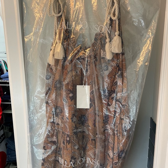 Trula coverup in “Oleander” - Picture 5 of 5